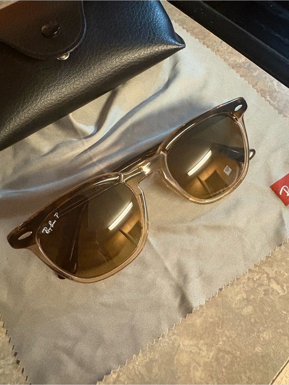 Ray-Ban Hawkeye Polarized Women's Sunglasses